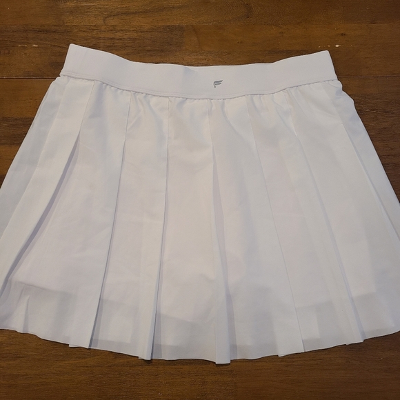Fabletics White Pleated Athletic Skort - Picture 5 of 7